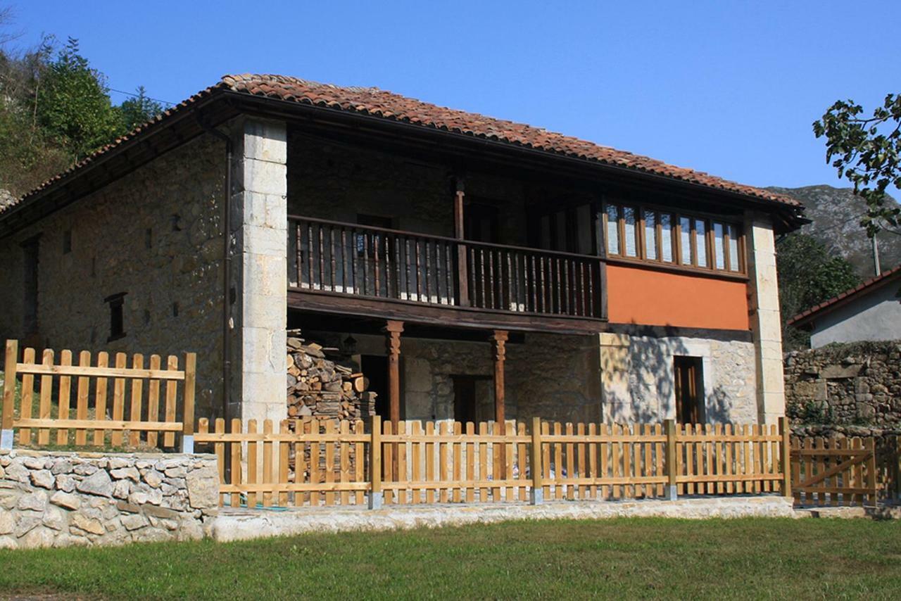 Ponga Hotel Rural Llerau מראה חיצוני תמונה