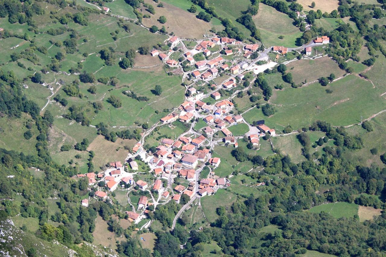 Ponga Hotel Rural Llerau מראה חיצוני תמונה